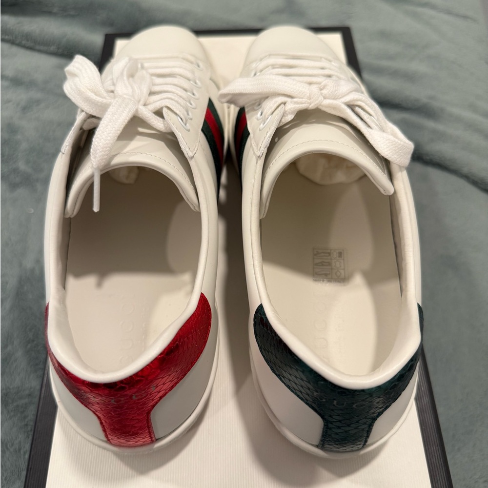 Men’s Gucci Sneakers - Picture 5 of 8
